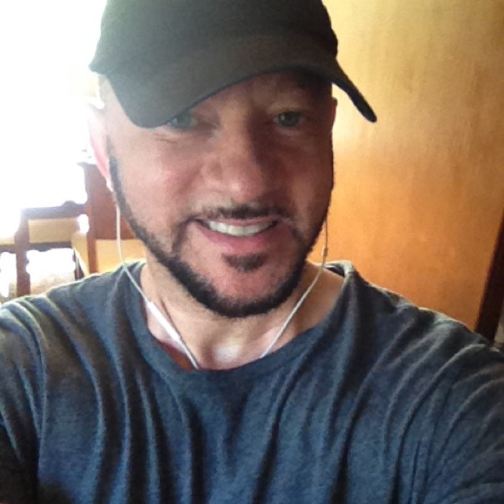 Meet your Posher, Clyde